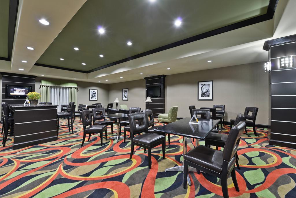 Comfort Suites Амарилло Экстерьер фото