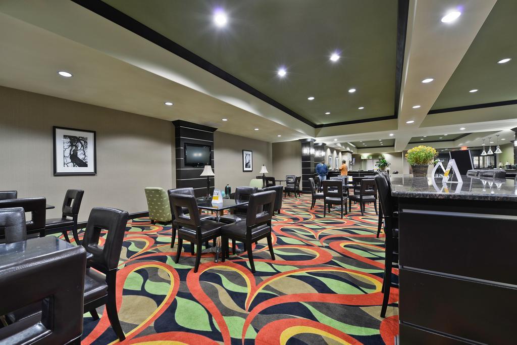 Comfort Suites Амарилло Экстерьер фото